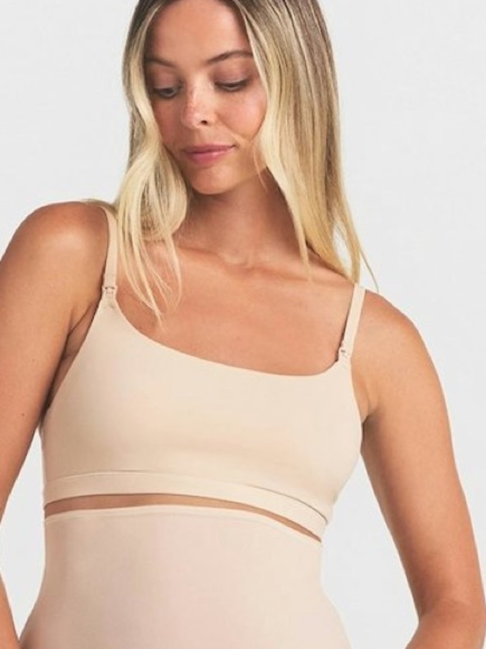 Fits everybody MATERNITY NURSING SCOOP BRALETTE skims color sand size 2X